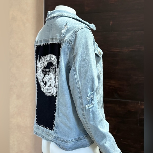 Salty Dawg Saloon Distressed Denim Universal Threads Jacket- Vintage Vibes - Picture 3 of 14